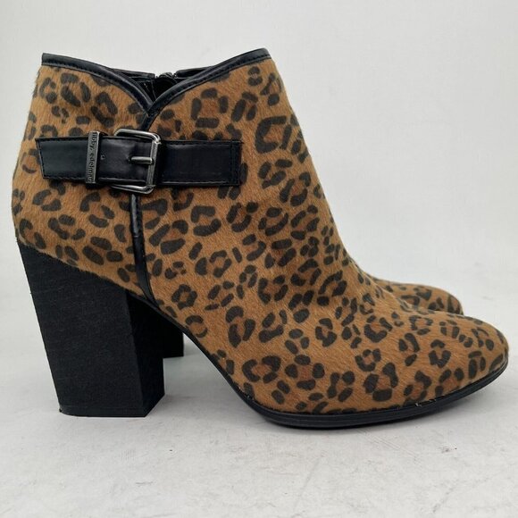 Libby Edelman Claudia 9M Leopard Animal Print Heeled Ankle Bootie Boots Mob Wife - Picture 2 of 16
